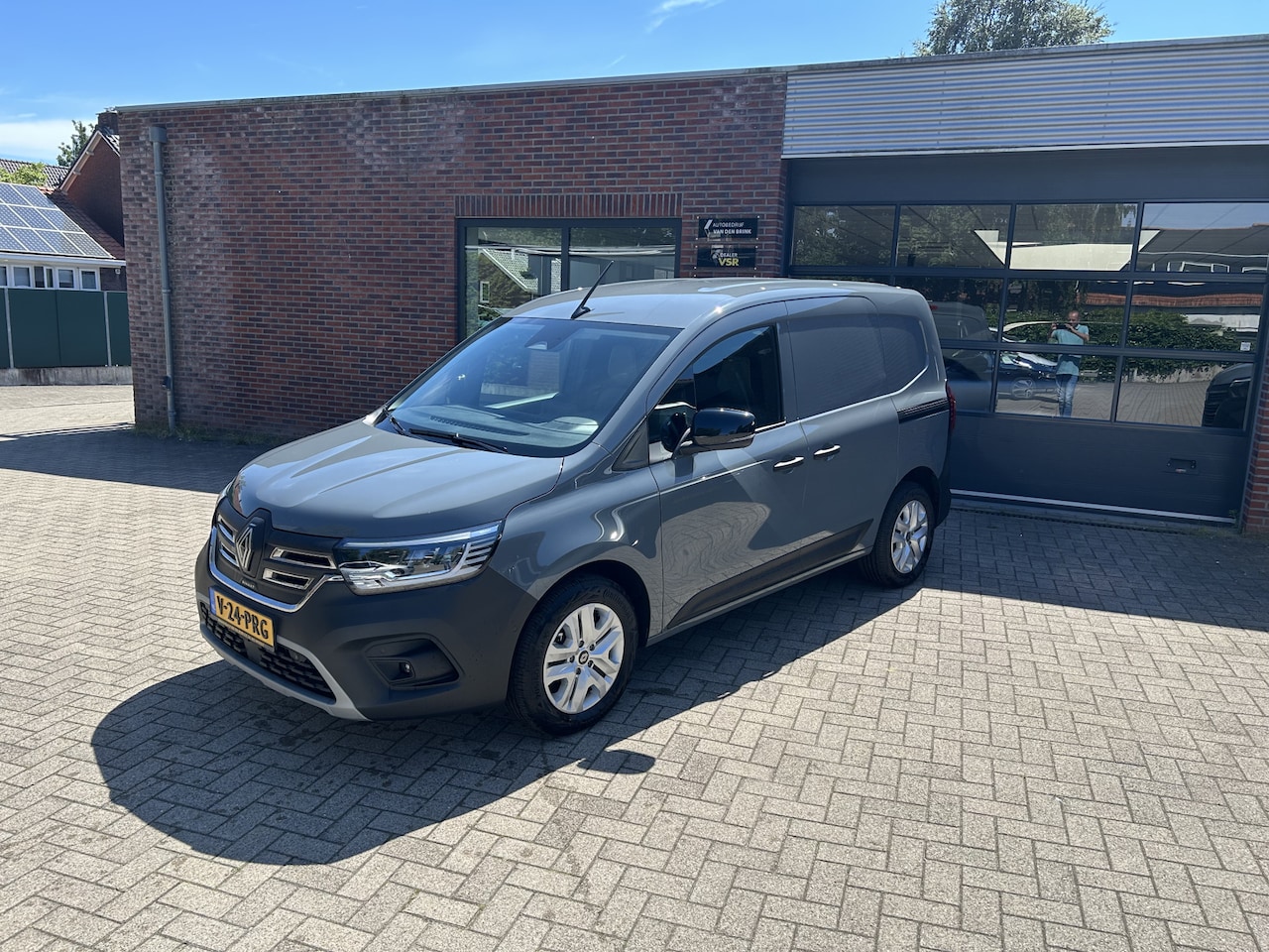 Renault Kangoo E-Tech - Extra L1 44 kWh snelladen - AutoWereld.nl