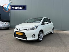 Toyota Yaris - 1.5 Full Hybrid Dyn. PANORAMADAK / CAMERA / BOEKJE