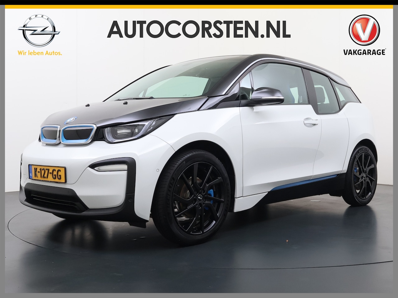 BMW i3 - Executive Edition 120Ah 42kWh SOH 94% Warmtepomp Two-Tone Camera Navi-Pro Stoelverwarming - AutoWereld.nl