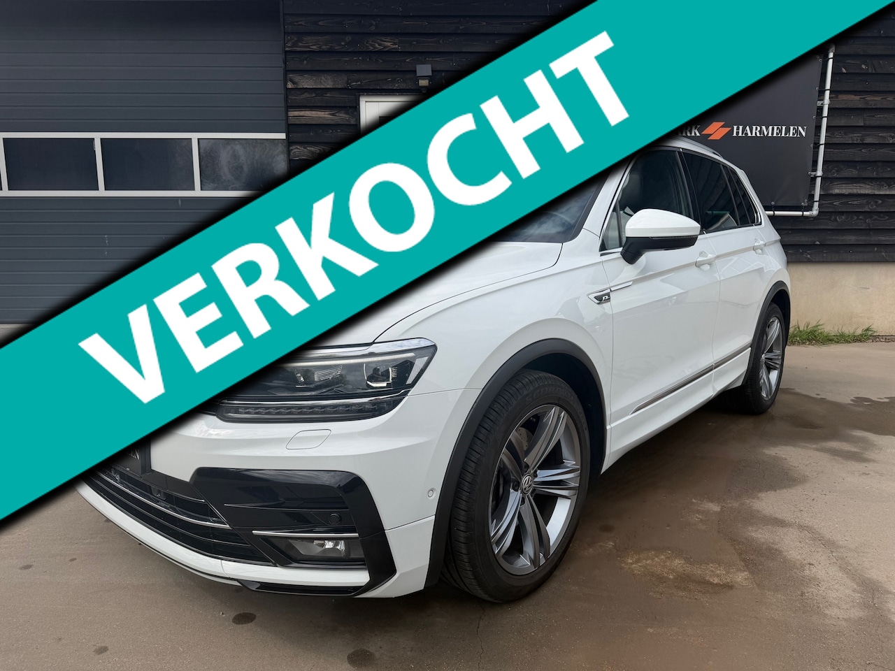 Volkswagen Tiguan - 2.0 TSI 4Motion 3X R-Line Pano 360 Virtual - AutoWereld.nl