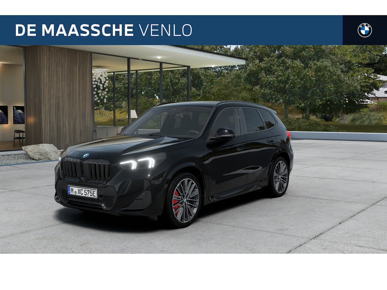 BMW X1 - xDrive25e M Sport Automaat / Sportstoelen / Adaptieve LED / Achteruitrijcamera / M Adaptie - AutoWereld.nl
