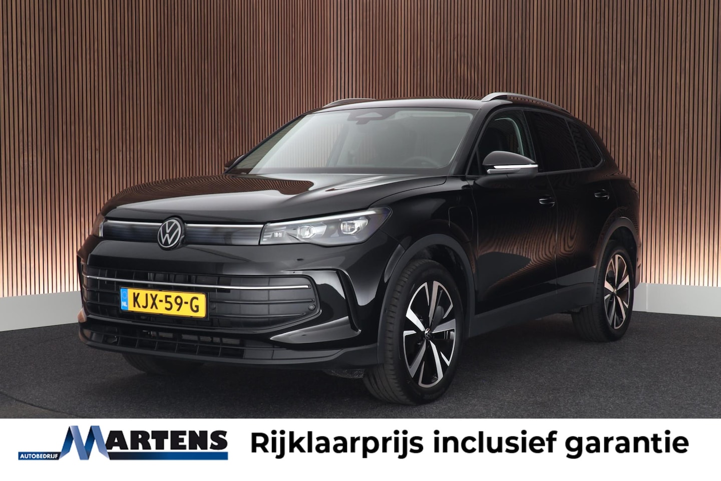 Volkswagen Tiguan - 1.5 204pk eHybrid Life Edition Camera Adaptive Cruise Keyless Virtual Cockpit Carplay - AutoWereld.nl
