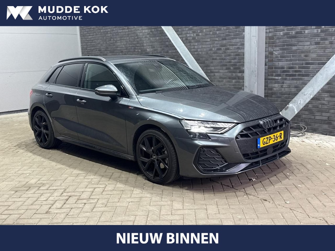 Audi A3 Sportback - 35 TFSI S edition | ACC | Parkeerassistent | 18 Inch | Getint Glas | PDC V+A - AutoWereld.nl