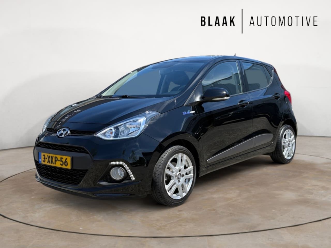 Hyundai i10 - 1.0i i-Motion Premium | Bluetooth | Climate control | 1e eigenaa - AutoWereld.nl