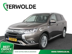 Mitsubishi Outlander - 2.4 PHEV Intense | Parkeercamera | Stoelverw. | Keyless Entry |