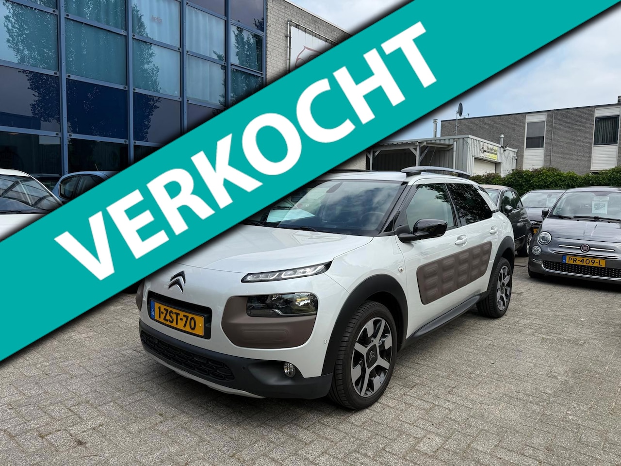 Citroën C4 Cactus - 1.2 PureTech Shine Navi, Camera, APK 03/27 - AutoWereld.nl