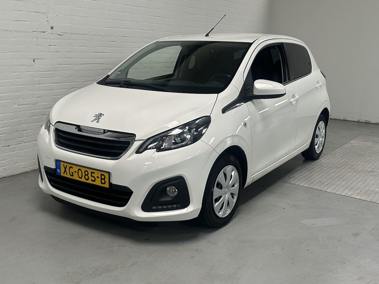 Peugeot 108 - 1.0 e-VTi Active AIRCO / ELK.PAKKET / GOEDEONDERHOUDEN - AutoWereld.nl