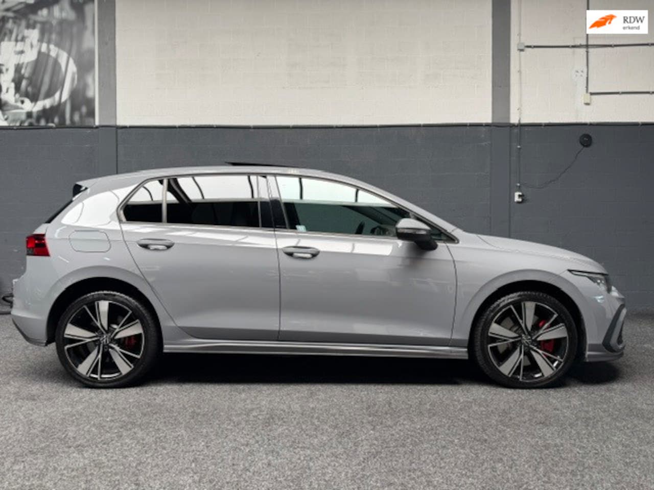 Volkswagen Golf - 1.4 eHybrid GTE 1.4 eHybrid GTE, Pano, Camera, Travelass. - AutoWereld.nl
