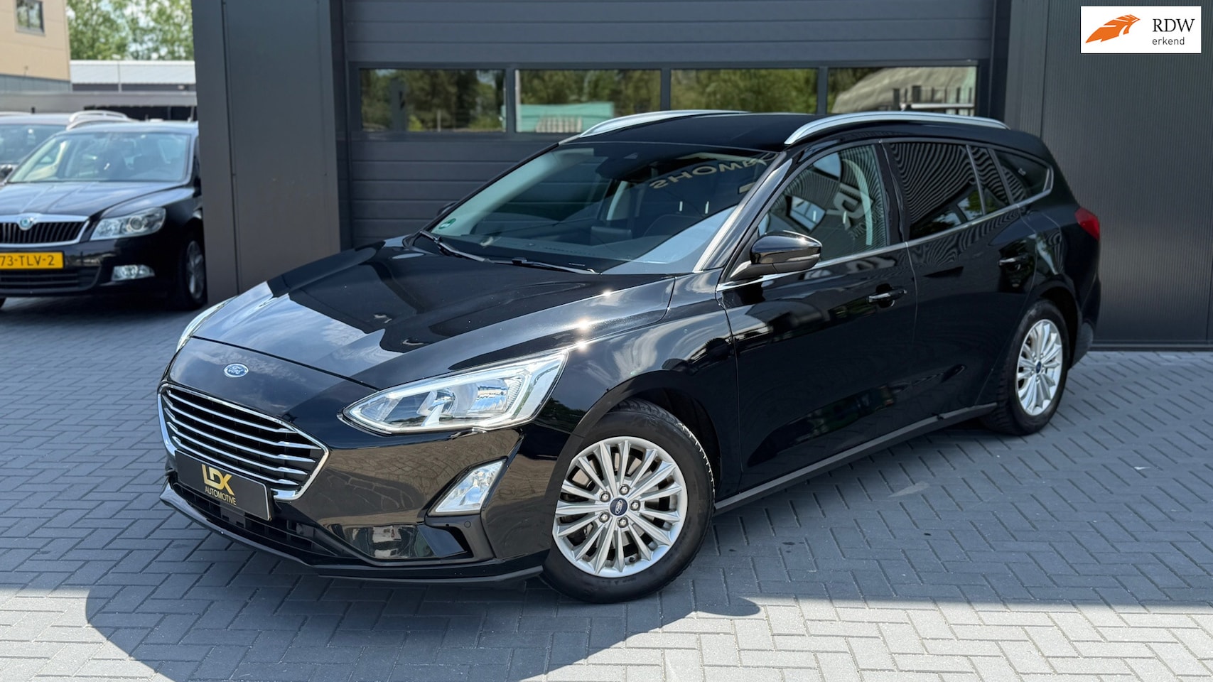 Ford Focus Wagon - 1.0 EcoBoost ST Line Business Keyless|PDC|Carplay|Cruise - AutoWereld.nl