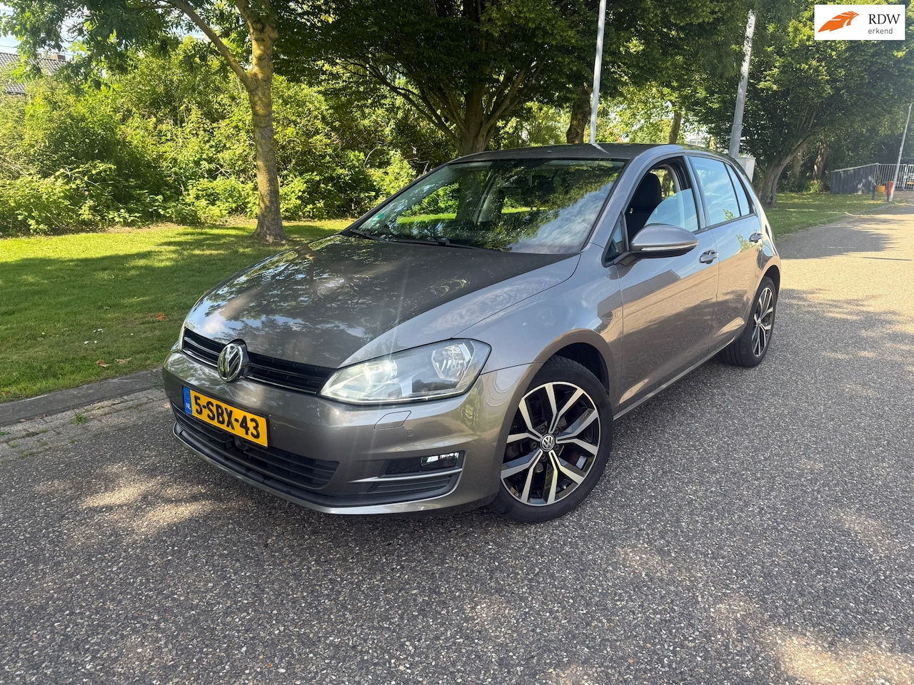 Volkswagen Golf - 1.2 TSI Highline CLIMA/CRUISE/NAVI - AutoWereld.nl