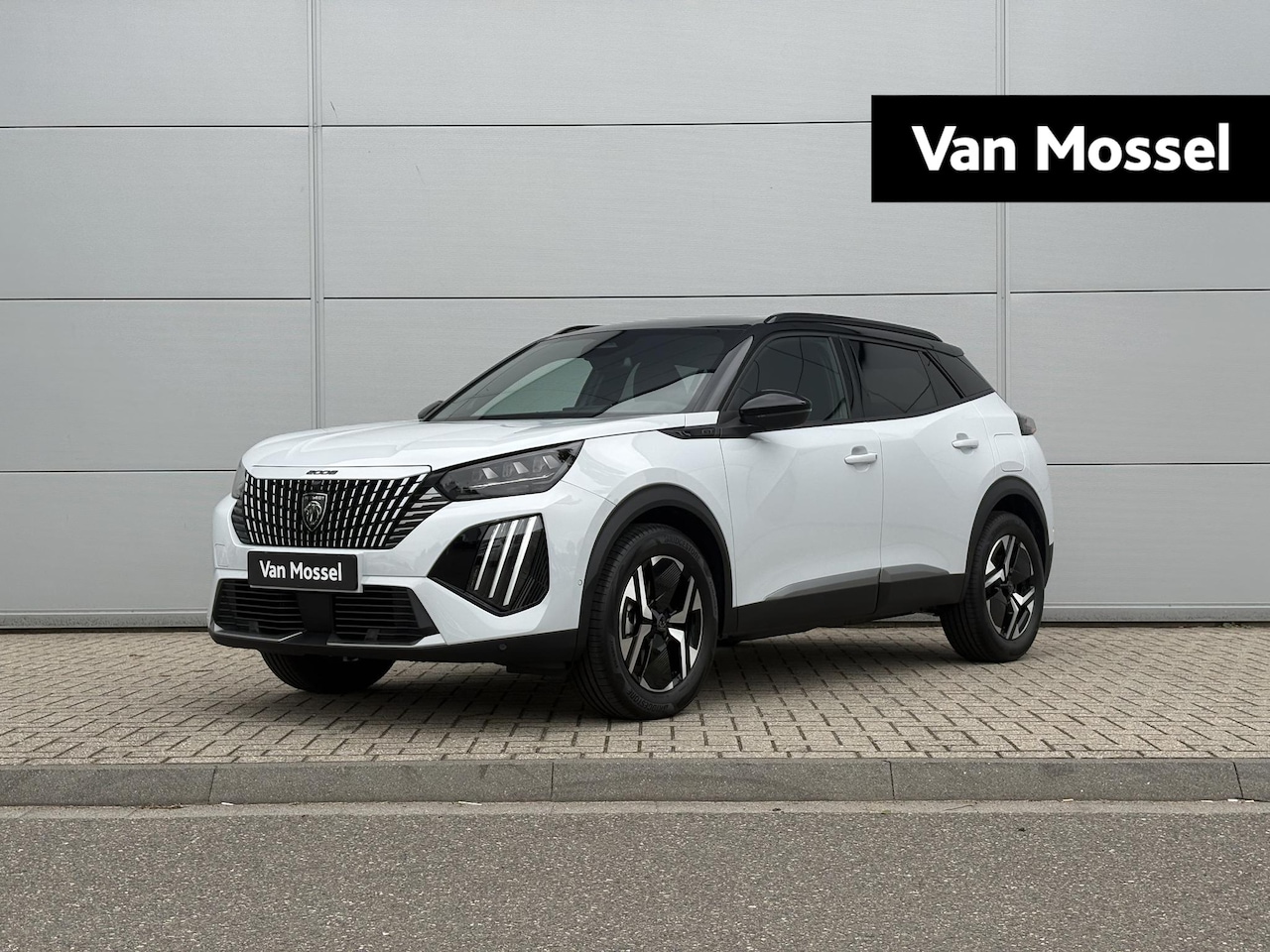 Peugeot 2008 - 1.2 Hybrid 145 GT | Panoramadak | Stoelverwarming | Camera | Apple Carplay/Android Auto - AutoWereld.nl