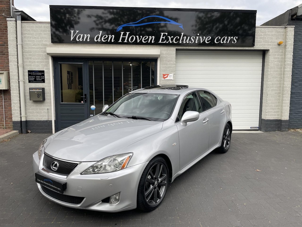 Lexus IS - 250 Executive V6 Youngtimer - AutoWereld.nl