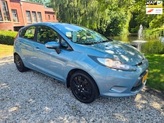 Ford Fiesta - 1.25 Trend 5-deurs AIRCO *apk:02-2027