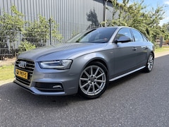 Audi A4 Limousine - 1.8 TFSI S Edition / AUTOMAAT / NAVI / S-LINE / CRUISE