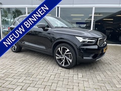 Volvo XC40 - 1.5 T4 Recharge Inscription Expression Leer / Carplay / Schuif-kantel dak / Led