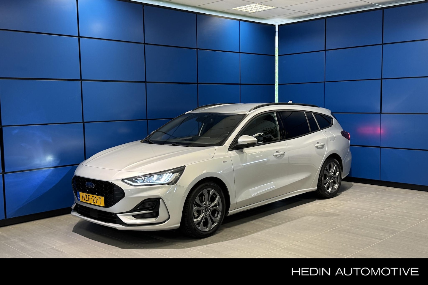Ford Focus Wagon - 1.0 EcoBoost Hybrid ST Line 1.0 EcoBoost Hybrid ST Line - AutoWereld.nl