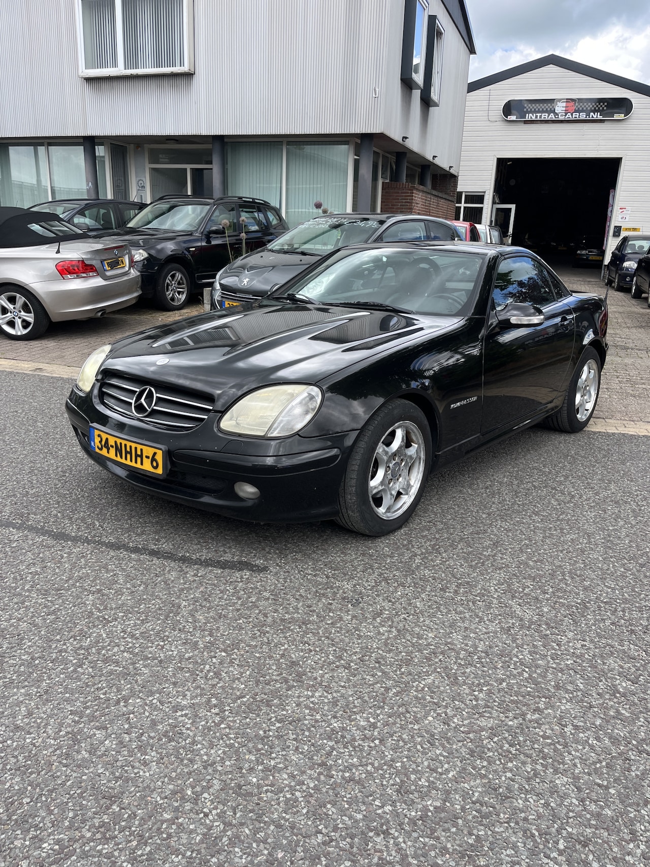 Mercedes-Benz SLK-klasse - 230 K. Automaat Apk 17-06-2027 LET OP: INTRACARS IS IVM MET VAKANTIE GESLOTEN VAN 6 JULI T - AutoWereld.nl