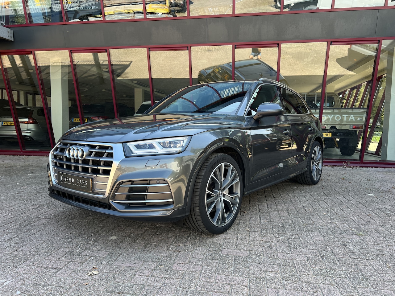 Audi Q5 - 50 TFSI e quattro S edition | Daytona Grijs | Luchtvering | Pano | Trekhaak | ACC | - AutoWereld.nl