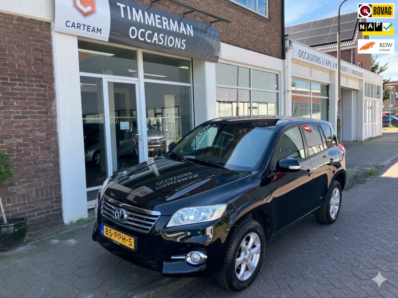 Toyota RAV4 - 2.0 VVTi Executive Business 2.0 VVTi Executive Business|AUT|4WD|Leder - AutoWereld.nl