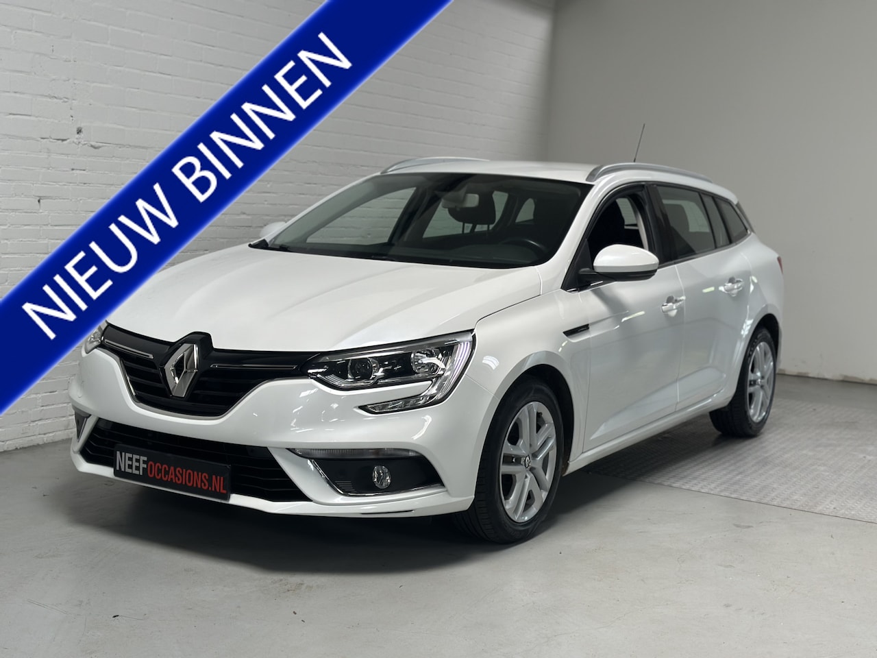 Renault Mégane Estate - 1.2 TCe Bose CLIMA / CRUISE / NAVI / Dealer onderhouden - AutoWereld.nl