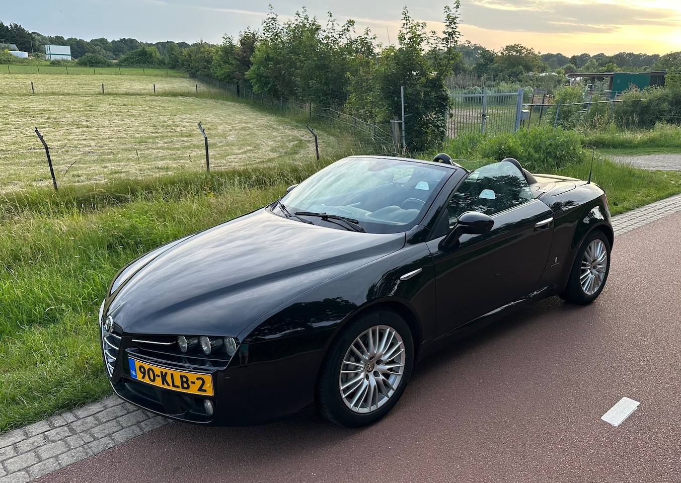 Alfa Romeo Spider - 1.7 T Exclusive Prachtige Nederlandse Alfa Spider - AutoWereld.nl