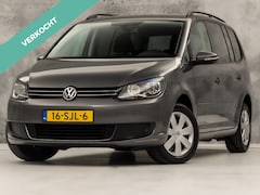 Volkswagen Touran - 1.2 TSI Sport 7 Persoons (NAVIGATIE, CLIMATE, GETINT GLAS, SPORTSTOELEN, PARKEERSENSOREN,