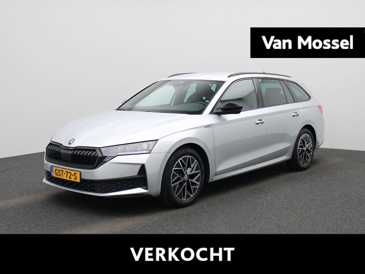 Skoda Octavia Combi - 1.5 TSI MHEV Sportline Business 150 PK | Automaat | Stoelverwarming | Parkeersensoren | Ad - AutoWereld.nl
