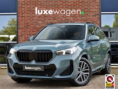 BMW X1 - xDrive25e M-Sport Premium 18inch Leder Camera ACC-voorbereiding