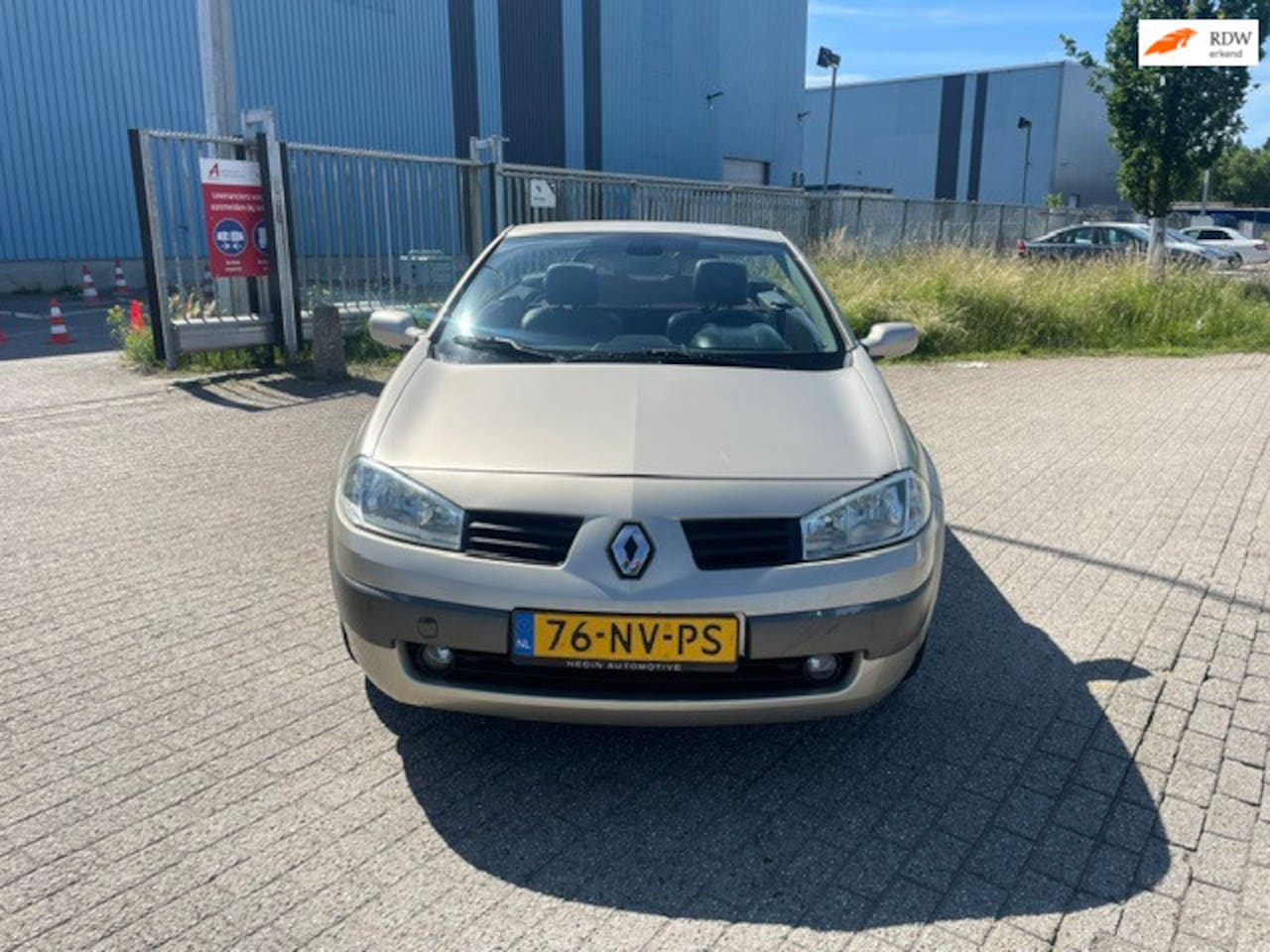 Renault Mégane coupé cabriolet - 2.0-16V Privilège Luxe 2.0-16V Privilège Luxe - AutoWereld.nl