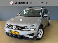 Volkswagen Tiguan - 1.5 TSI ACT Comfortline Business | Navigatie | Sensoren