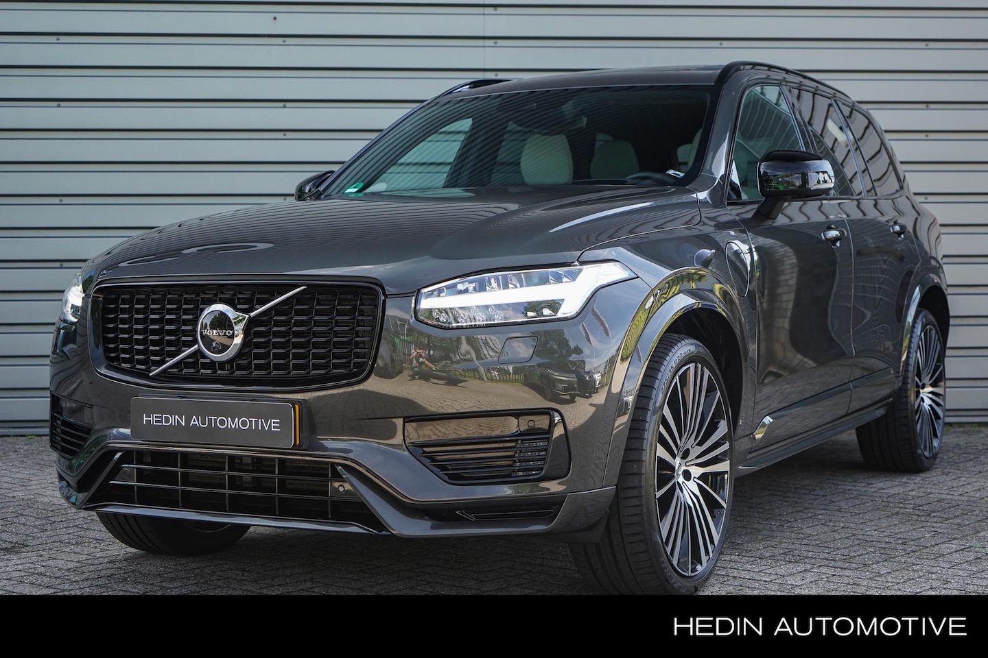 Volvo XC90 - 2.0 T8 Recharge AWD R-Design | Luchtvering | Lederen sportstoelen | Bowers & Wilkins | Hea - AutoWereld.nl