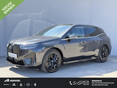 BMW iX - M60 Excellence 112 kWh / SOH 94% / 1e eigenaars auto / Schadevrij / 2500kg Trekgewicht / W