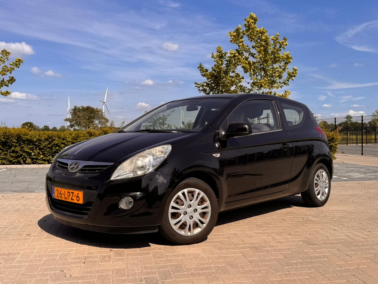 Hyundai i20 - 1.2i Business Edition | Clima | Dealer onderhouden | 2e eigenaar - AutoWereld.nl