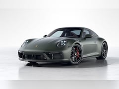 Porsche 911 - Carrera 4 GTS