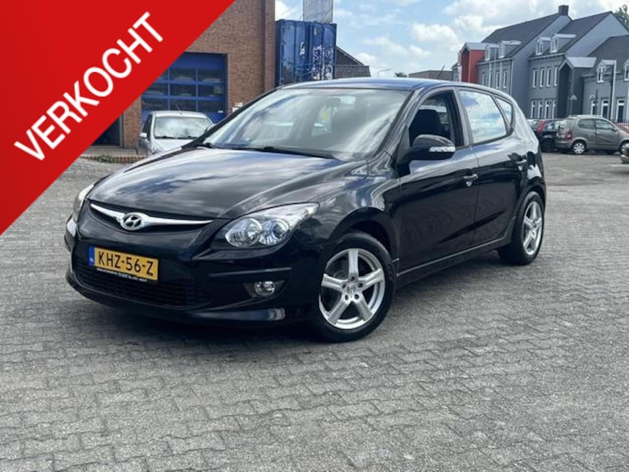 Hyundai i30 - 1.4i i-Drive Cool 1.4i i-Drive Cool, nwe APK + 1 jaar Bovag garantie - AutoWereld.nl