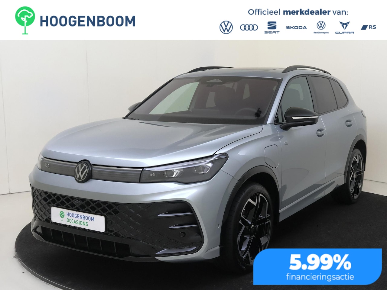 Volkswagen Tiguan - 1.5 eHybrid R-Line Edition | SoH 100% | Panoramadak | Lederen bekleding ‘Varenna’ | Trekha - AutoWereld.nl