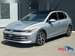 Volkswagen Golf - 1.5 eHybrid 50 Edition PANO 9958KM 1e eig. NL-auto