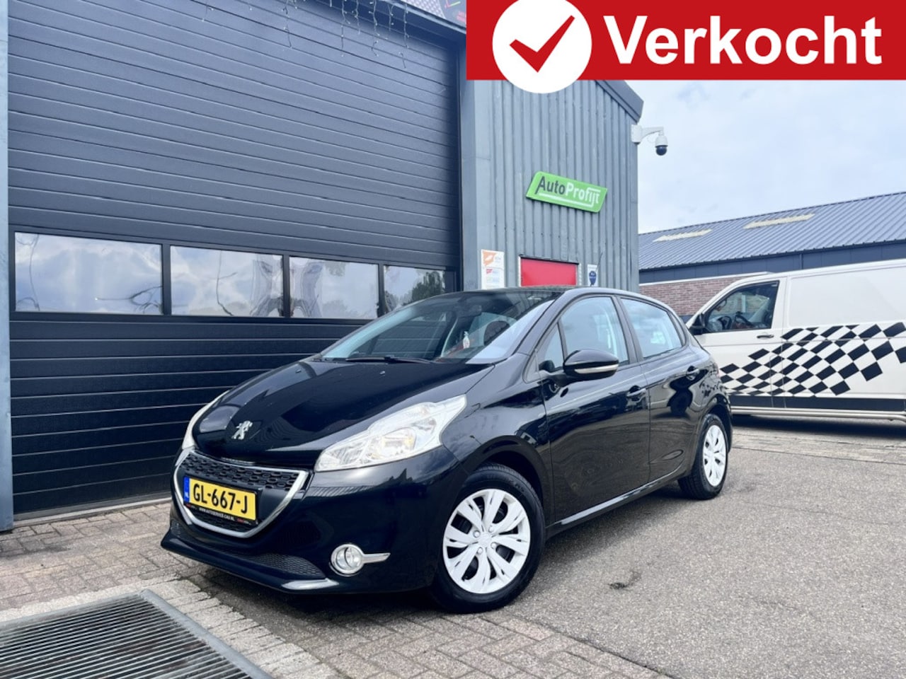 Peugeot 208 - 1.2 Allure 4seiz|Airco|Cruise|PDC - AutoWereld.nl