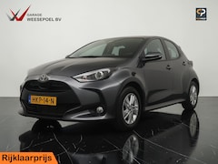Toyota Yaris - 1.5 Hybrid 115 Business - Navigatie via Apple/Android - Camera - Climate control - Adaptiv