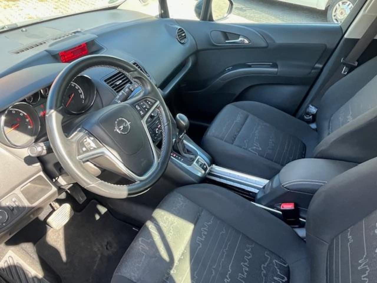 Opel Meriva - 1.4 Turbo 1.4 Turbo , automaat, weinig km, 1 jaar Bovag gar.