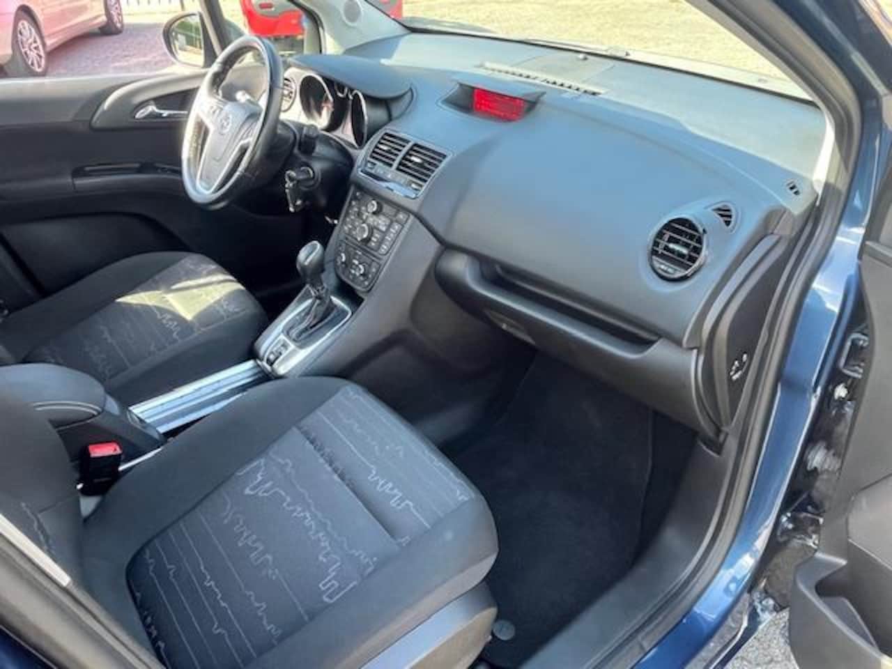 Opel Meriva - 1.4 Turbo 1.4 Turbo , automaat, weinig km, 1 jaar Bovag gar.