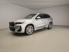 BMW X1 - xDrive25e M-Sportpakket / Panoramadak / Trekhaak / Head-up / Harman Kardon / Driving assis