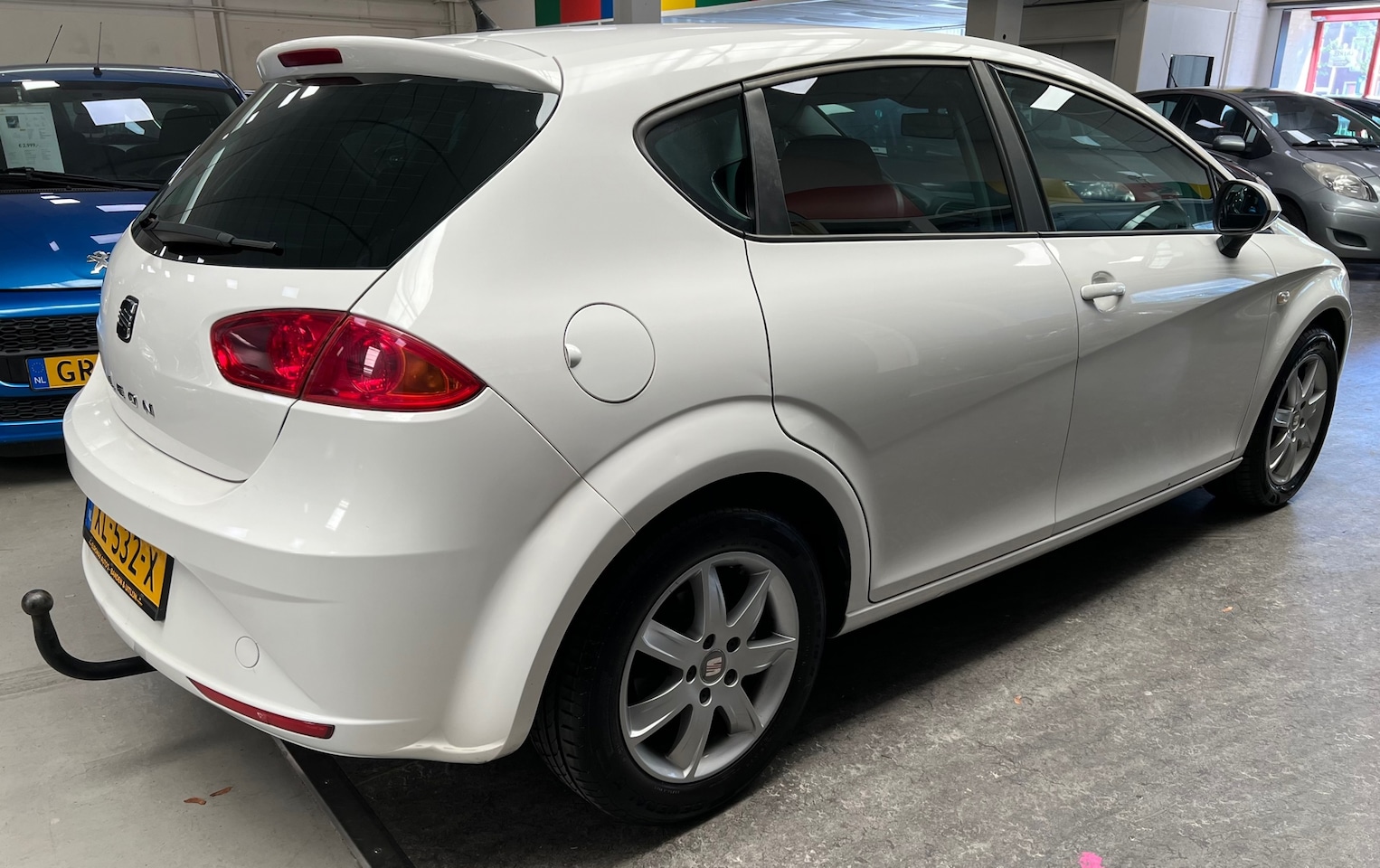 SEAT Leon - 1.2 TSI Ecomotive Reference Dist.Ketting Vervangen - Rijklaar. - AutoWereld.nl