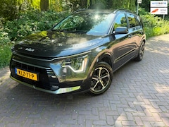 Kia Niro - 1.6 GDi Hybrid DynamicPlusLine 1 Eig. 15000 km b.j. 11-2024 vele extra's vol led , head-up