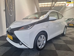 Toyota Aygo - 2018. X-play uitv. 2e EIG. 75.000 km NAP