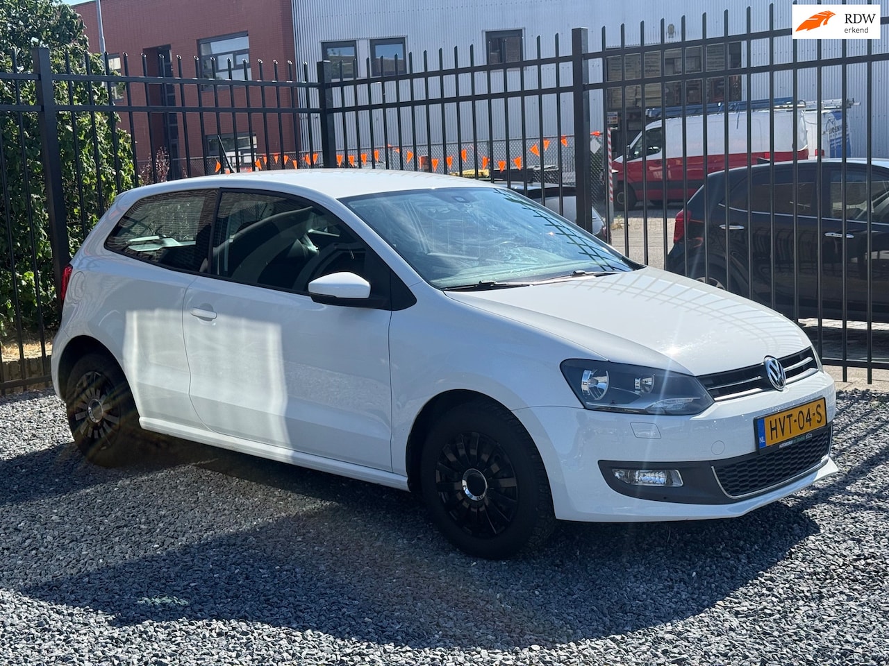 Volkswagen Polo - 1.2 TSI Comfortline AIRCO!TREKHAAK!NAVI!STOELVERWARMING!6BAK!105PK! - AutoWereld.nl