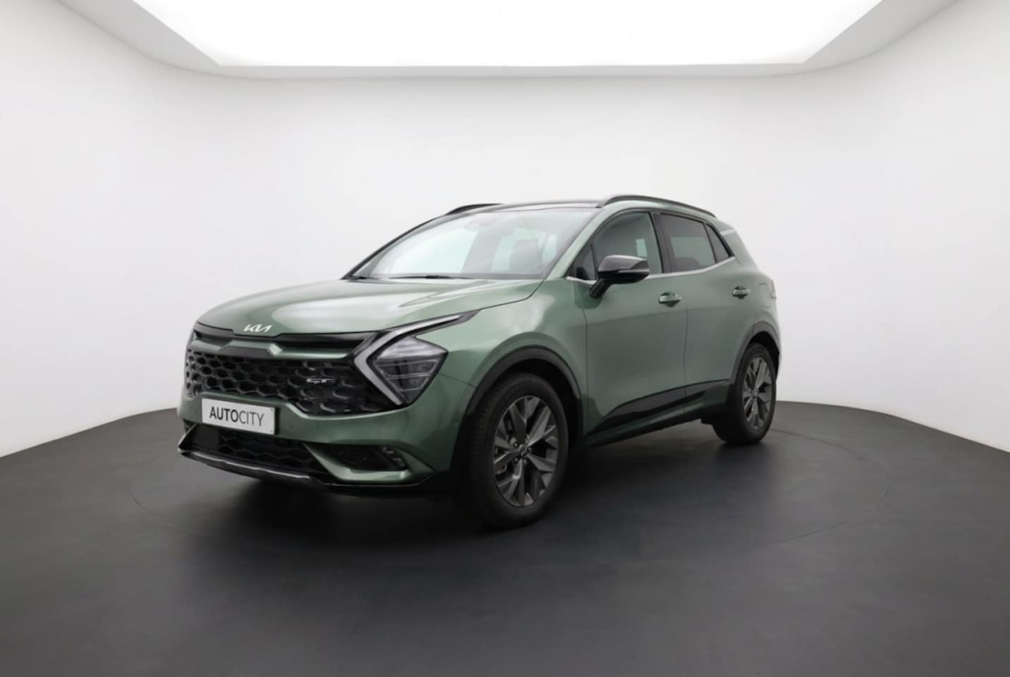 Kia Sportage - 1.6 T-GDi Hybrid HEV 230pk GT-Plusline l PANO l 360 Camera l Vol - AutoWereld.nl