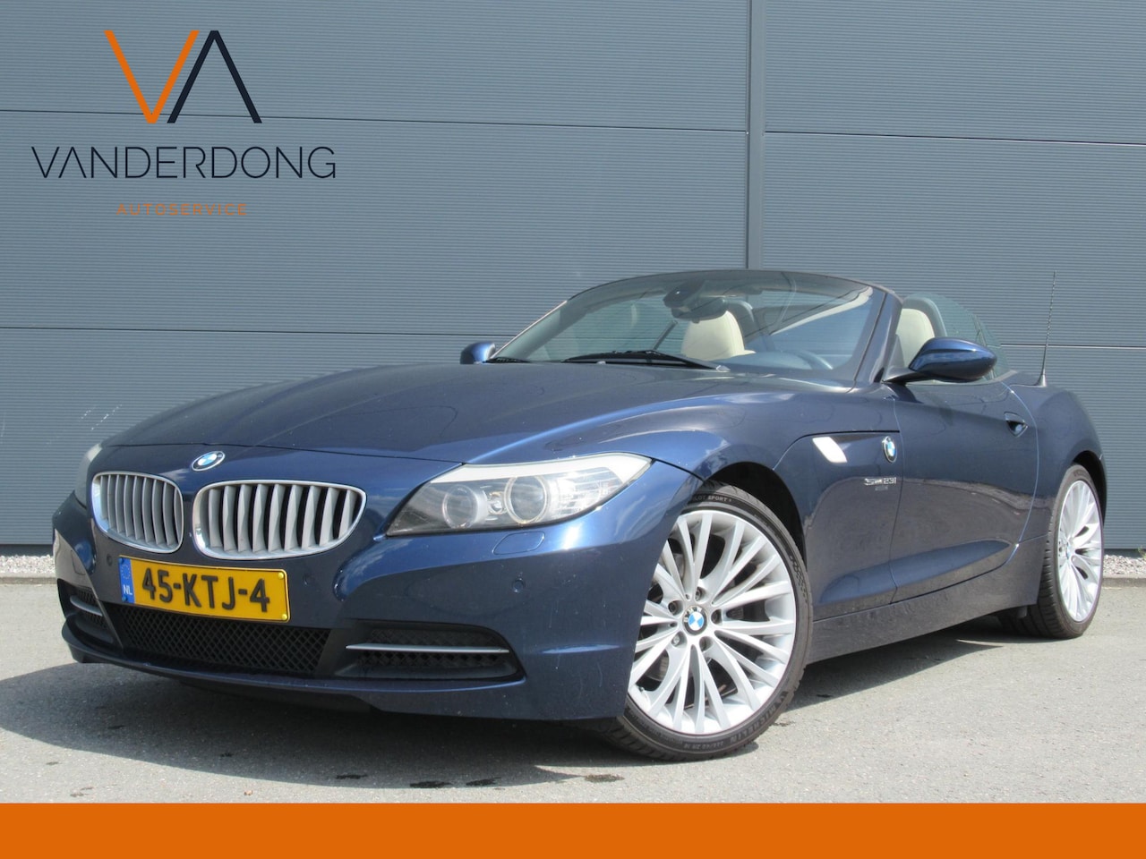 BMW Z4 Roadster - sDrive23i Automaat | Design Pure White | Xenon | Navi | bluetooth - AutoWereld.nl