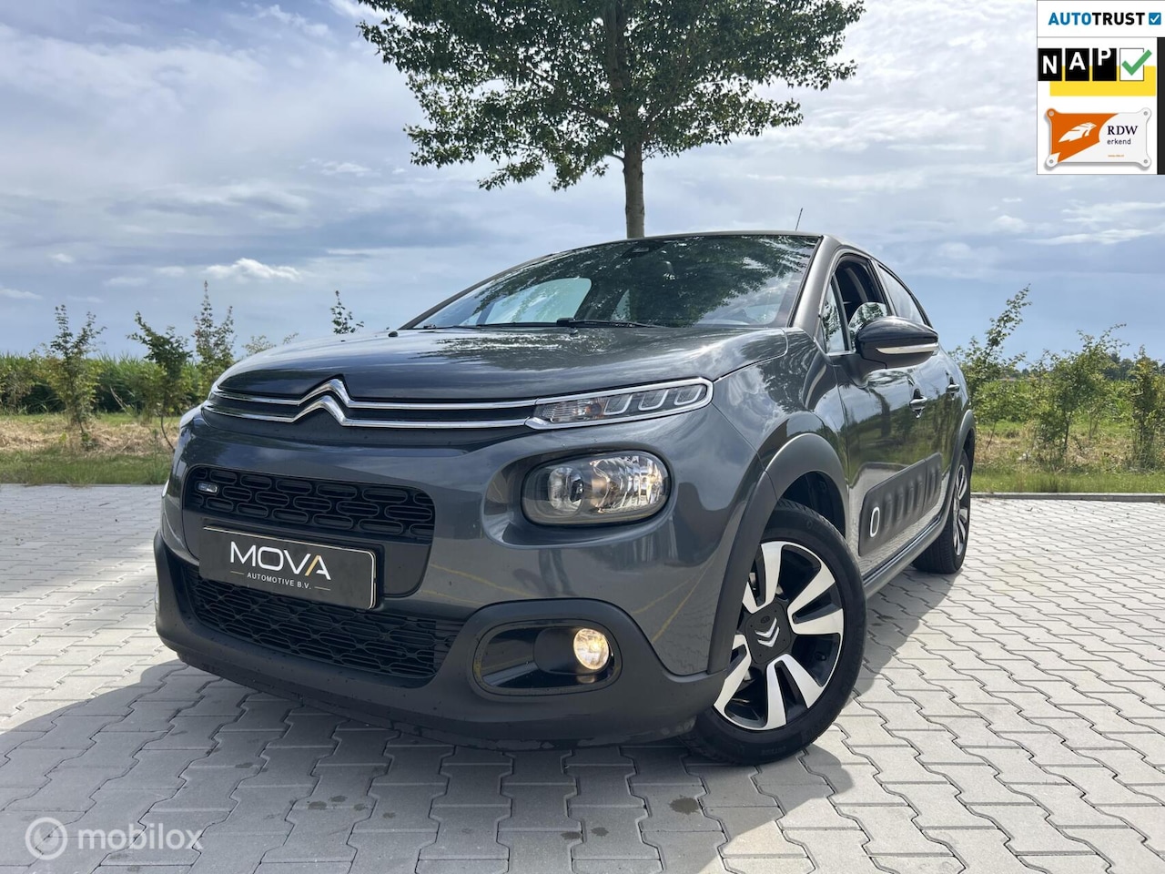 Citroën C3 - 1.2 PureTech Shine|CARPLAY|APK|CAMERA|CRUISE CON - AutoWereld.nl