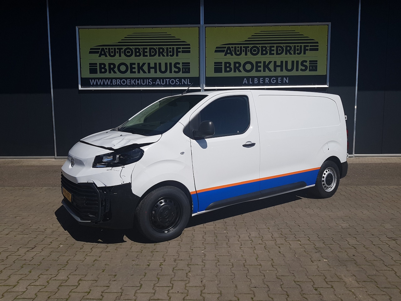 Toyota ProAce Worker - 1.5 D-4D L2 Navigator - AutoWereld.nl